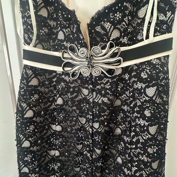 Christian Michele Black Gown size 12 - Picture 6 of 9